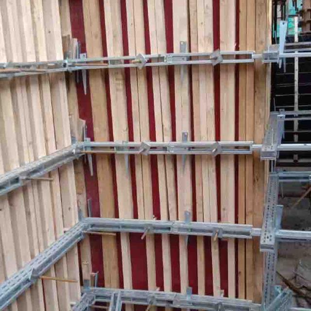 建筑施工模板支撑架